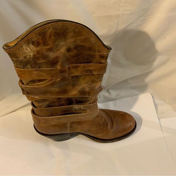 Johnny Ringo Size 7B Tan Distressed Slouch Harness Western Cowboy Boot - Picture 2 of 15